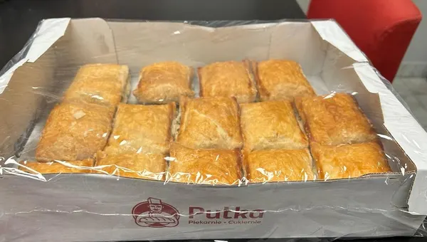 Taste of Europe -Garmaz Paszteciki z kapusta i grzybami/ Sauerkraut Mushroom Pasty Local Producer (price per unit)